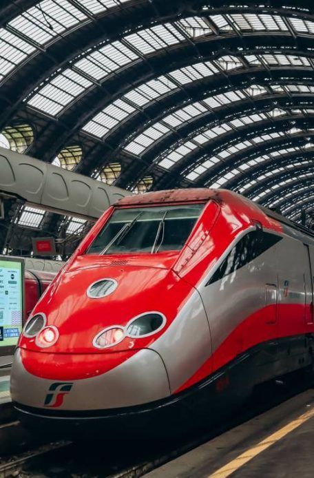 elite-luxury-travel-trains